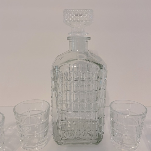 Decanter & shot glass set - Picture 3 of 6